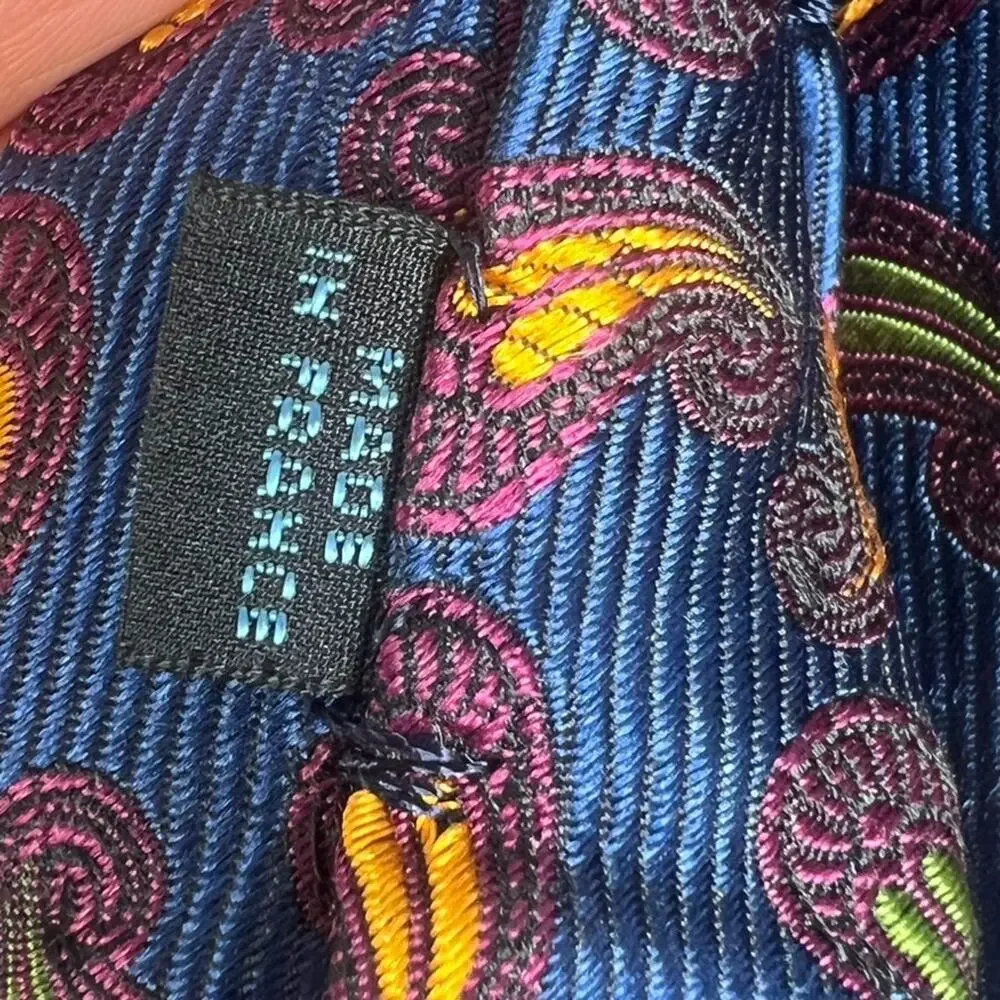 Charvet Place Vendome 100% Silk Men's Necktie Paisley Blue Made in France Satin